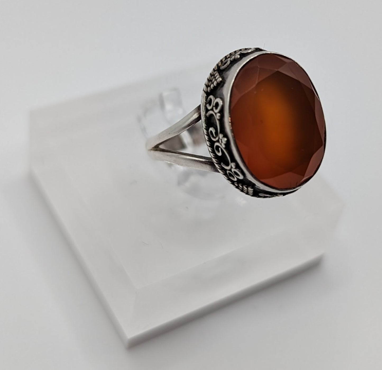 Sterling Fashion Ring size 9 Carnelian stone