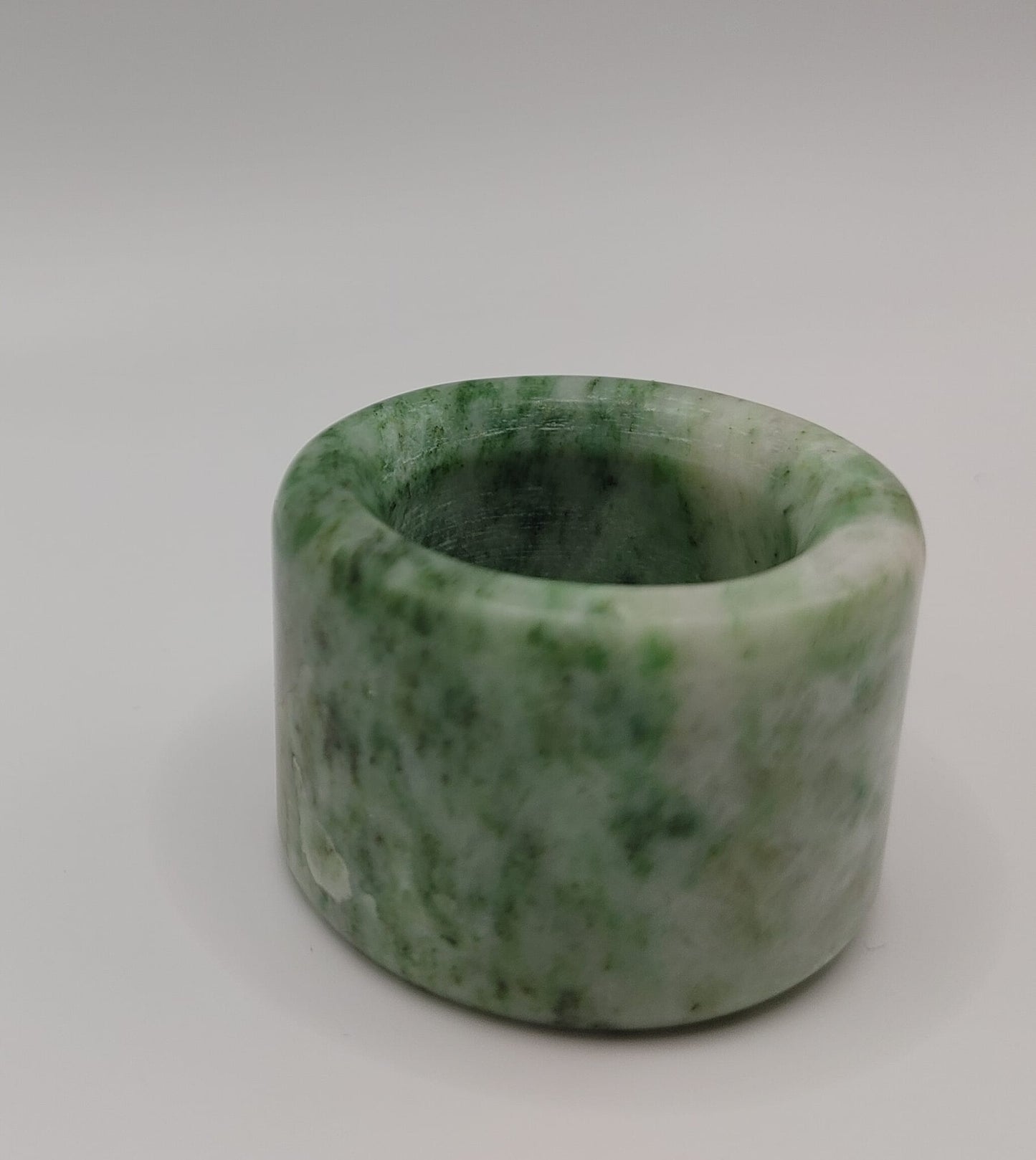 Vintage Chic! Chinese Apple-green & White Jade Archer's Thumb Ring, Size 13.25